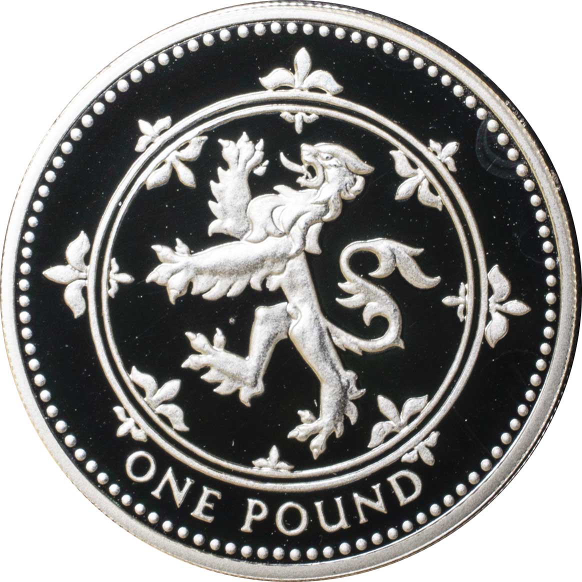 イギリス GREAT BRITAINエリザベス2世 1ポンド銀貨 王室紋章